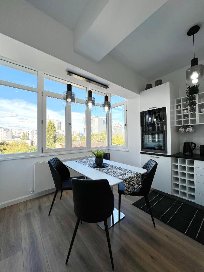 בוקרשט Sky View - Luxury Apartament - Sanador Victoriei מראה חיצוני תמונה