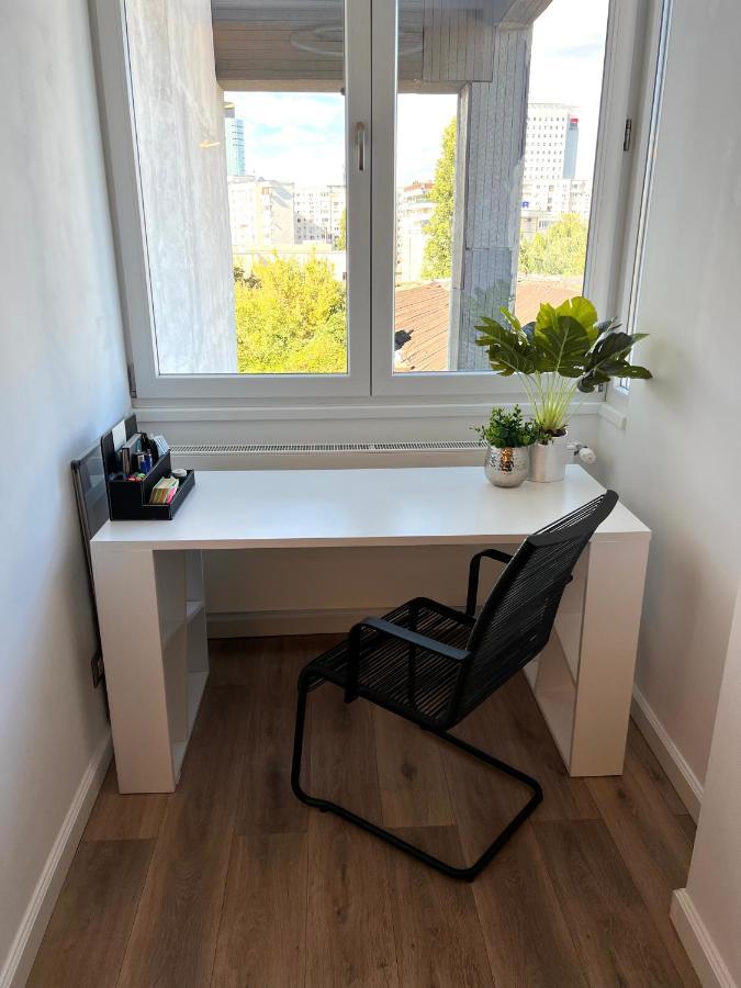 בוקרשט Sky View - Luxury Apartament - Sanador Victoriei מראה חיצוני תמונה